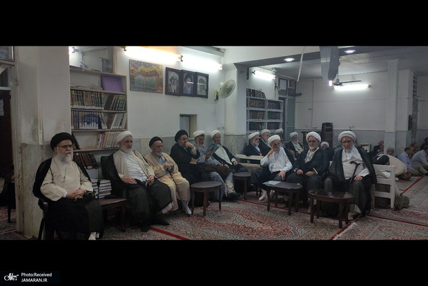 مراسم ولادت حضرت امام رضا (ع) در دفتر آیت الله العظمی صانعی (ره) + تصاویر