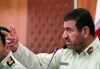 توقیف تریلر حامل 11 میلیارد ریال کفش قاچاق در شهرستان جم