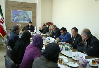 طولانی شدن مصوبات جلسه ها زیبنده نظام و مردم نیست