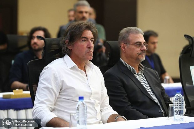 جویباری: چه کسی گفته حسینی را نمی خواهیم؟/ مگر می شود استقلال زیر حرفش بزند؟/ سایپنتو خودش چراغ سبز نشان داد!