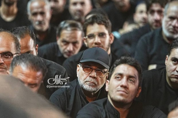 حضور دبیر شورای عالی امنیت ملی در اجتماع مردمی و مراسم عزاداری میدان انقلاب + عکس