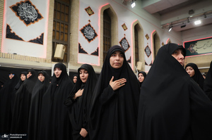 عزاداری هیئت‌های دانشجویی به مناسبت اربعین در حسینیه امام خمینی