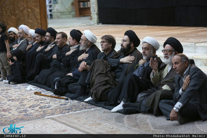 مراسم عزاداری شب تاسوعای حسینی در حرم مطهر امام خمینی (س)