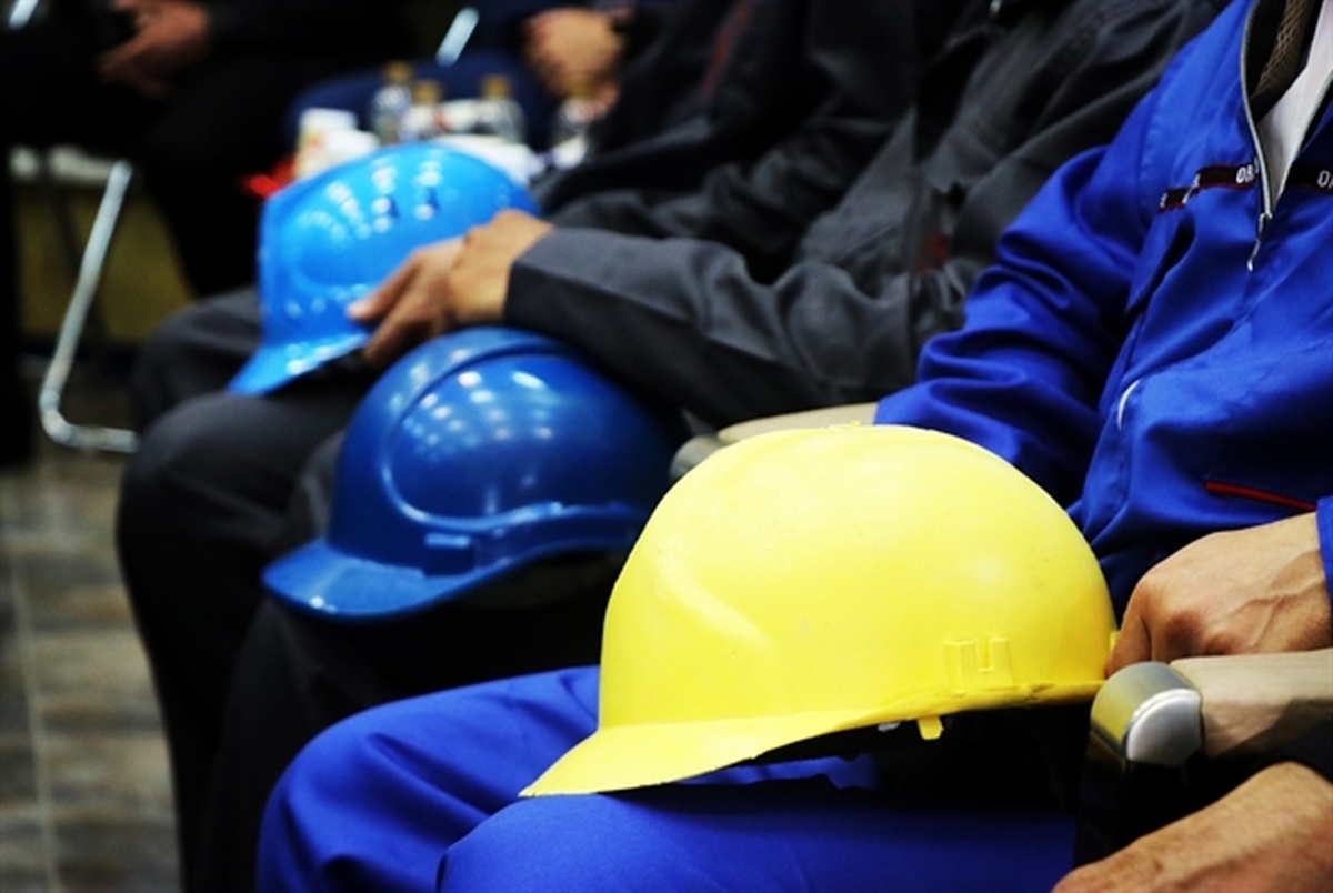 درخواست کارگران قرارداد موقت نفت از ابراهیم رئیسی برای رفع مشکلات شغلی و حقوقشان