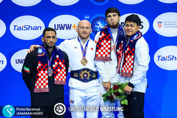 تصاویر| دو ایرانی بر سکوی 97 کیلوگرم کشتی آزاد قهرمانی جهان