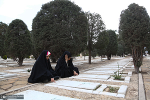 مراسم آخرین پنجشنبه سال در بهشت زهرا (س)