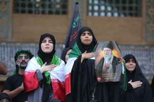 مراسم وداع با رهبر شهید انقلاب در مصلی تهران