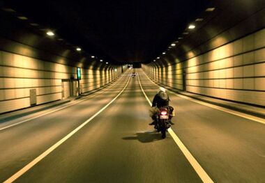 وجود گاز در تونل های شهری دلیل تصادف موتورسیکلت ها است