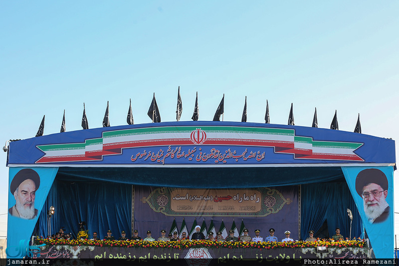 مراسم رژه نیروهای مسلح در جوار حرم مطهر امام خمینی(س)-1