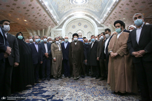 تجدید میثاق رئیس مجلس شورای اسلامی و نمایندگان با آرمان های حضرت امام (س)