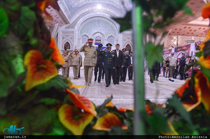 ادای احترام فرمانده مرزبانی کشور عراق نسبت به امام خمینی 