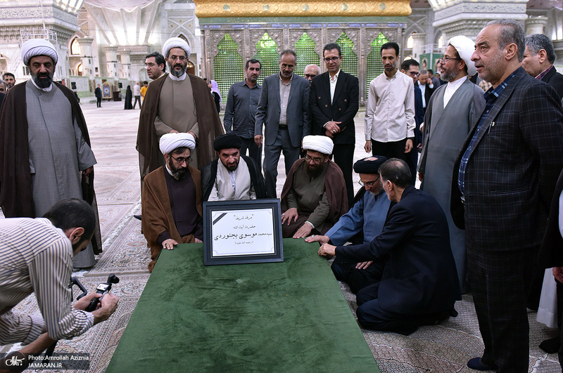 تجدید میثاق رئیس و کارکنان سازمان اوقاف و امور خیریه با آرمان های حضرت امام (س)