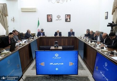 برگزاری جلسه‌ای در خصوص مسئله کاغذ با حضور معاون اول رئیس‌جمهور/ تخصیص ۴۰ میلیون دلار برای حل مشکل کاغذ مطبوعات و نشر تصویب شد/ عارف: دولت به اهمیت مسائل فرهنگی واقف است