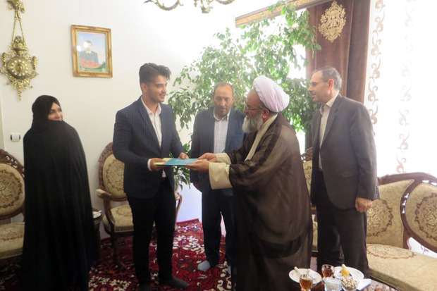 شهدای مبارزه با مواد مخدر مجاهدان و حافظان کشور هستند