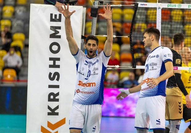 میلاد عبادی پور از پیاتزا و روزهای دوری از تیم ملی والیبال ایران می گوید