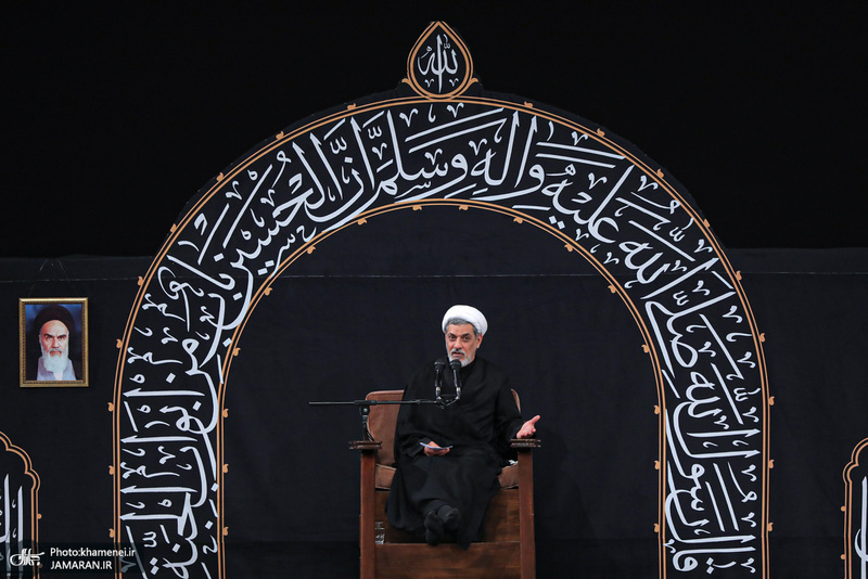 آخرین شب مراسم عزاداری حضرت اباعبدالله الحسین (ع) در حسینیه امام خمینی