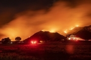آتش سوزی جنگل ها در کالیفرنیا از کنترل خارج شد