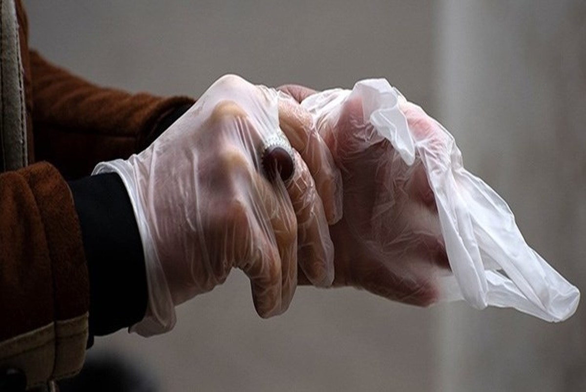 پوشیدن دستکش ویروس کرونا را پخش می کند؟