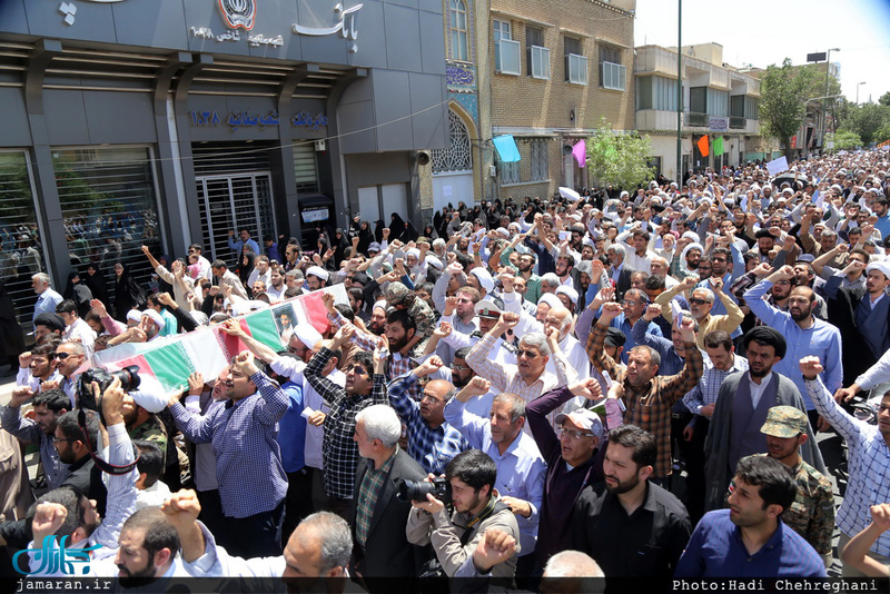 مراسم تشییع پیکر مطهر شهید حمله تروریستی اخیر حجت الاسلام تقوی در قم