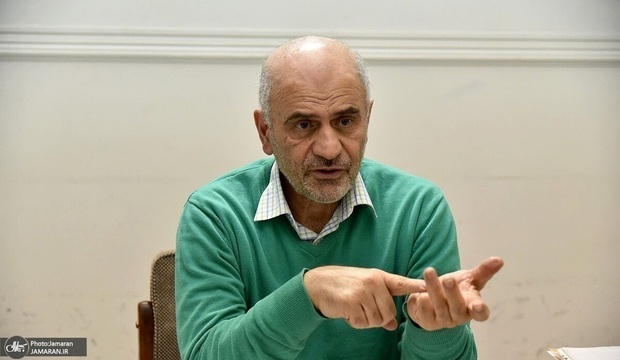 چرا اقتصاد ایران از تورم مزمن رها نمی‌شود؟/ فرشاد مومنی: سیاست‌های تورم‌زا اقتصاد ایران را به دام فقر گسترده کشانده است / ذی‌نفعان اجازه اصلاح سیاست‌های غلط را نمی‌دهند