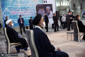 تجدید میثاق رئیس جمهور و اعضای هیأت دولت با آرمان‌های حضرت امام(س)