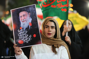 اجتماع عشایر فسا در حمایت از رزمندگان جبهه ی مقابله با دشمن آمریکایی - صهیونی