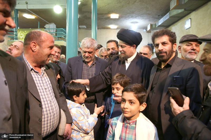 دیدار جمعی از پیشکسوتان سپاه جماران با سید حسن خمینی  1