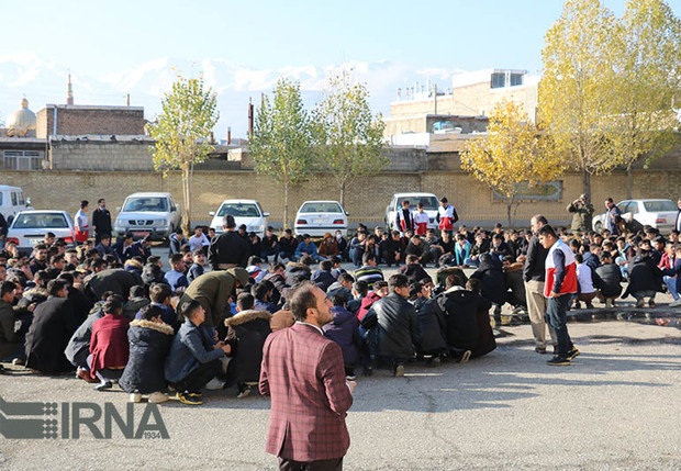 مانور زلزله با مشارکت 30هزار دانش آموز در پیرانشهر برگزار شد