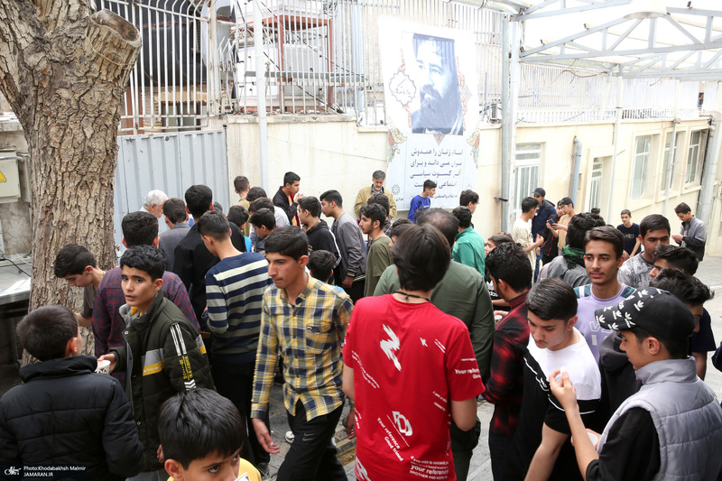 بازدید جمعی از جوانان هیئت ابناءالامام مسجد سید اصفهان