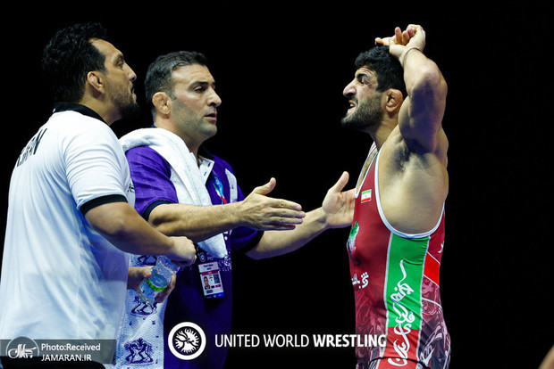 ویدیو| نبرد شمشیربازی درستکار و زارع در ریاض!