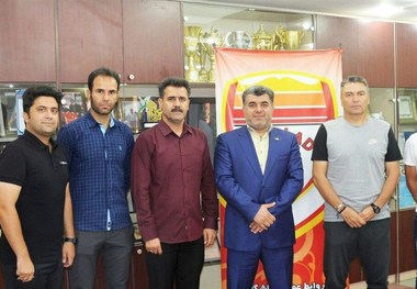 ثبت قرارداد کادر فنی تیم فولاد خوزستان+ عکس
