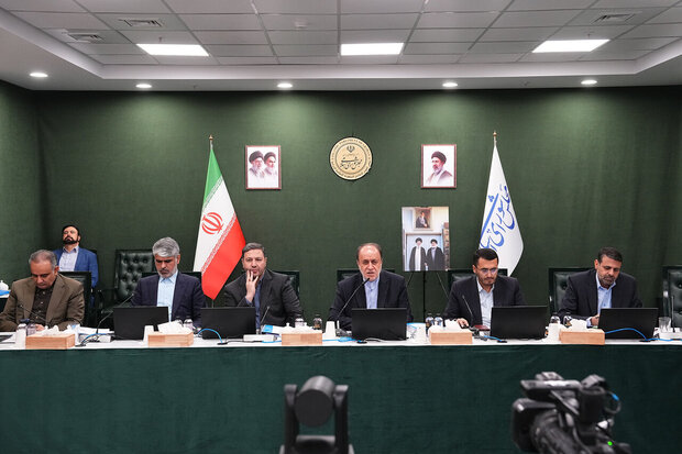 مجلس تصویب کرد: دریافت هرگونه مال، وجه یا امتیاز از کارگزار بیگانه برای هزینه در انتخابات سراسری ممنوع شد