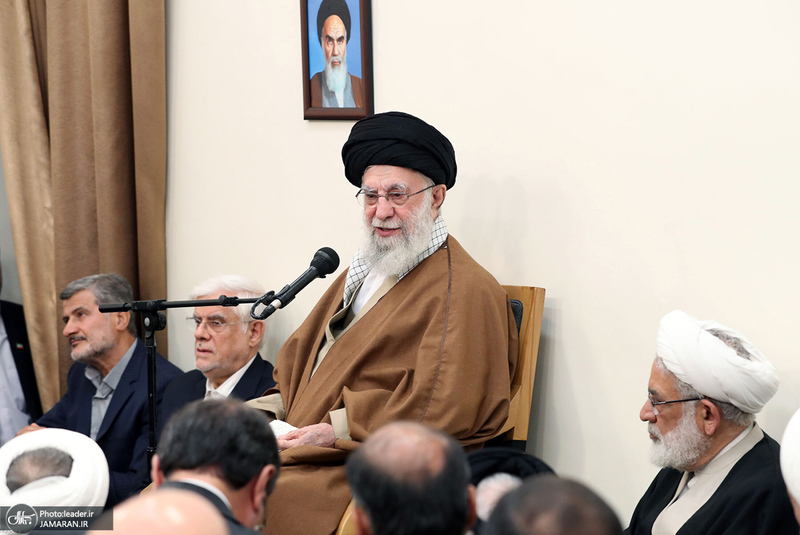 دیدار جمعی از مسئولان ارشد سه قوه با رهبر انقلاب