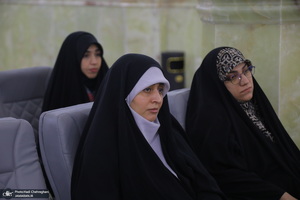 پنجمین محفل ادبی پروانه ها در مجتمع فرهنگی هنری یادگار امام (ره) قم