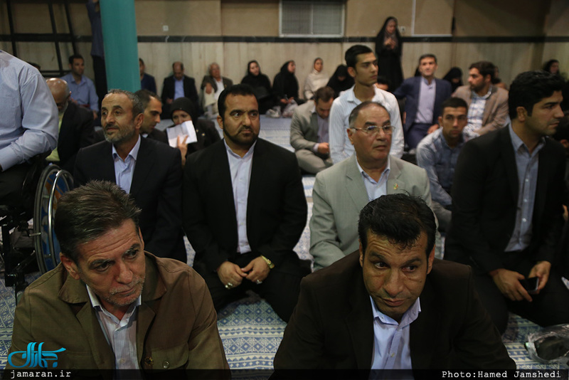 دیدار وزیر ورزش و جوانان و جمعی از ورزشکاران با سید حسن خمینی 