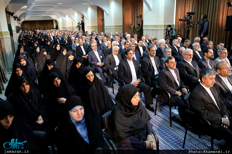 دیدار وزیر امور خارجه، سفیران و مسئولان نمایندگی‌های ایران در خارج از کشور با رهبر معظم انقلاب