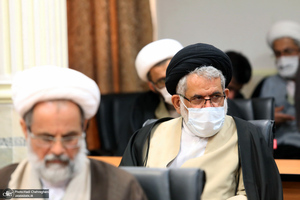 همایش نقش اندیشه های عرفانی امام خمینی در شکل گیری انقلاب اسلامی ایران