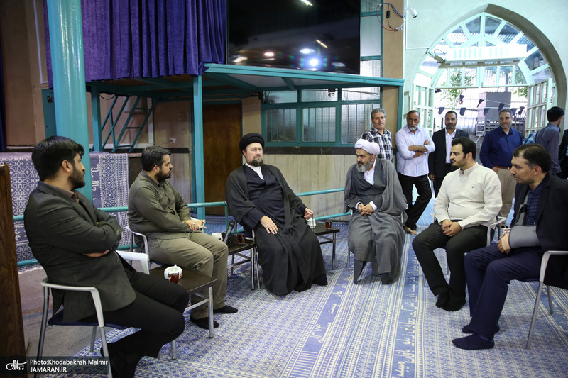 بازدید سیدحسن خمینی از  کارگاه طراحی زندگی سیاسی و عرفانی امام خمینی (ره) در حسینیه جماران