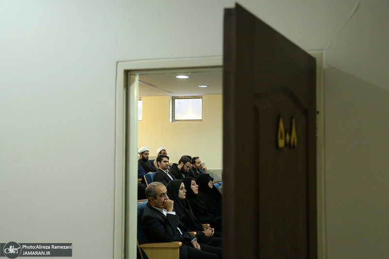 مراسم تجلیل از پژوهشگران برتر پژوهشکده امام خمینی(س) و انقلاب اسلامی