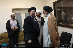 دیدار جمعی از اعضای مجلس علمای شیعه اروپاه با سید حسن خمینی 