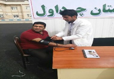 توزیع پنج هزار ماسک بین زائران اربعین حسینی در چرداول