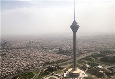 برج میلاد تهران «قرمز» می‌شود
