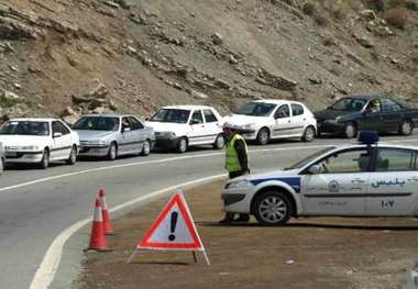 تردد خودروها درجاده کرج - چالوس یک طرفه شد