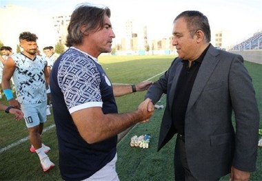 سرپرست باشگاه استقلال: توقع همه از این تیم قهرمانی است