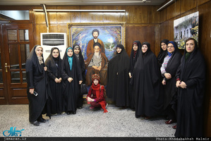 تجدید میثاق ، اصناف، نهادها، سازمان ها و اقشار مختلف مردم با آرمان های امام خمینی