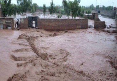 فرماندار: سیل راه 20 روستای رازوجرگلان را بست