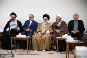 دیدار جمعی از دست‌اندرکاران و کارگزاران حج کشورمان با رهبر معظم انقلاب