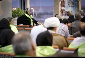  بدرقه نخستین گروه زائران خانه خدا 