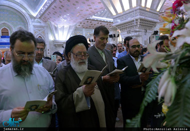 تجدید میثاق خانواده های شهدا و جانبازان شهرستان مراغه با آرمان های حضرت امام(س)