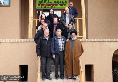 تجدید میثاق و ادای احترام شورای خلیفه گری ارامنه نسبت به امام خمینی(س)